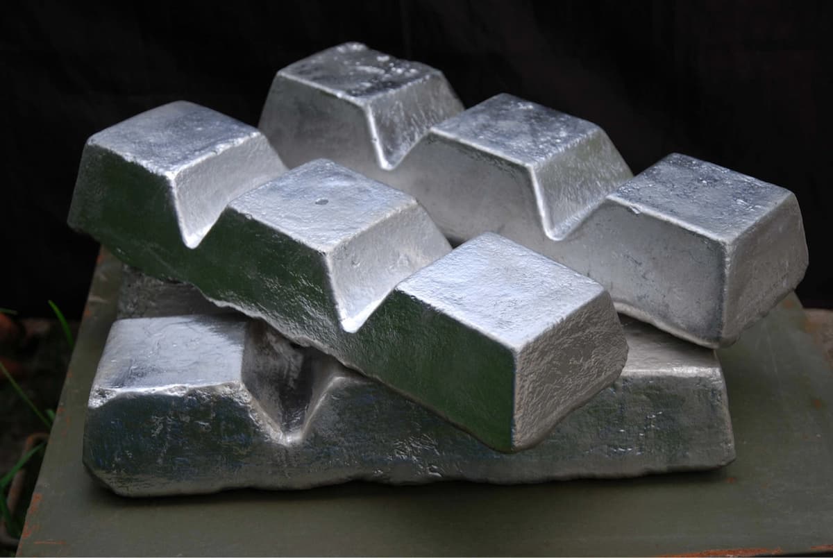  Steel Ingot per Pound; Iron Coal Made 4 Shapes Polygonal Square Rectangular Round 