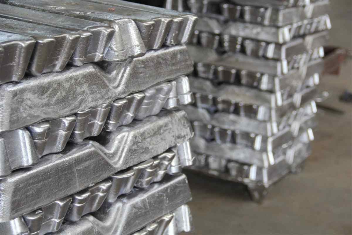  Steel Ingot in India; Killed Semi killed Capped Rimmed Types 2 Uses TMT Bars Wire 