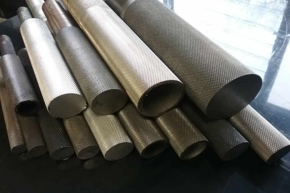  Knurled Steel Bar; Stainless Carbon Types Providing Better Grip 